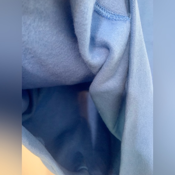 NWT. Disney Expedition Everest 2XL blue sweatshirt. Celebrating the yeti - Picture 7 of 8